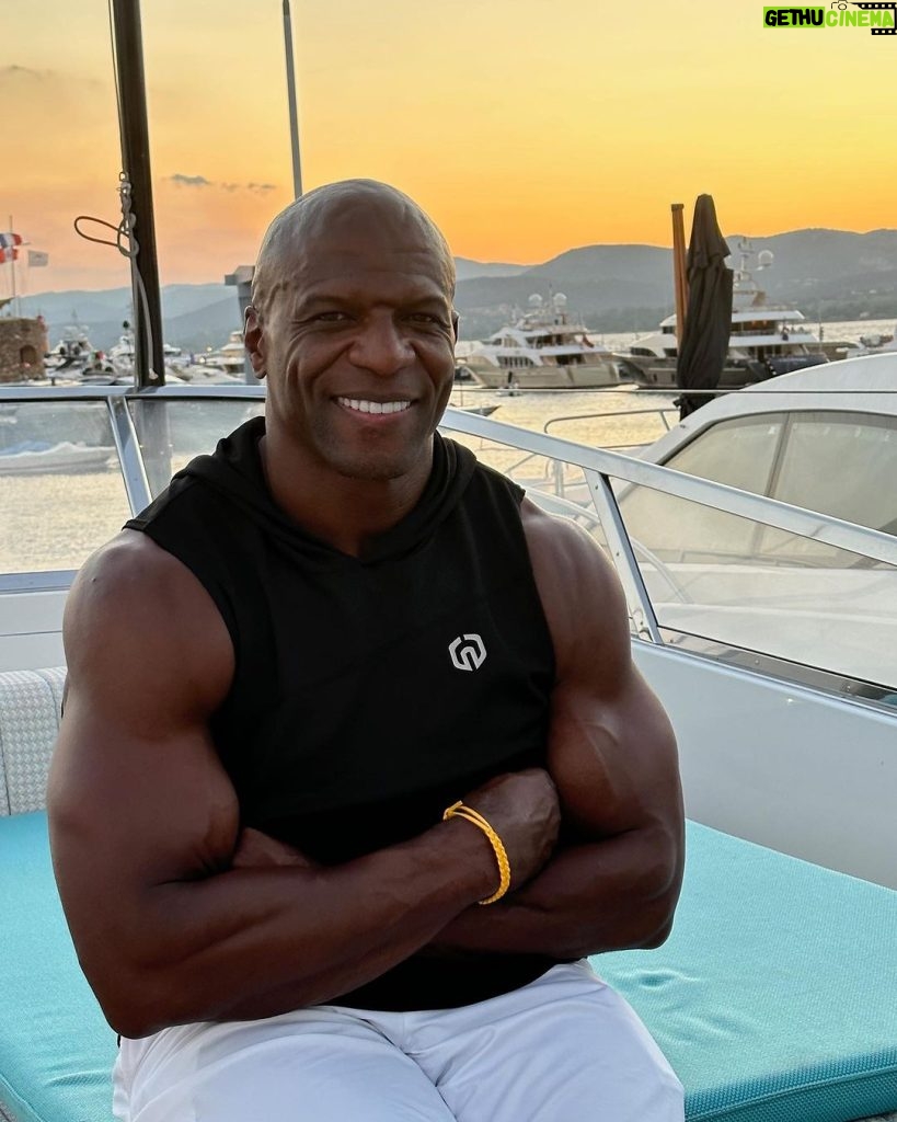 Terry Crews Instagram - Reflecting on my 55th birthday last week from an undisclosed location, I’m so grateful for all of the worldwide well wishes from all the friends and fans- I’m inspired and determined to be the best human being I can be. A generation before me, 55 meant it was time to slow down, 55 represented a metaphorical speed limit. When all the bills are due from self inflicted damage you did to yourself when you were younger. But the greatest thing about getting older- is the choice and decision to grow wiser. To see things in a new way, and the realization that the more you know, the more there is to know. Like my homie @joseph_raymond_lucero says; CHANGE IS POSSIBLE. I start this 55th year with my heart filled with gratitude and the knowledge that I have been truly loved by @Rebeccakingcrews, my kids and those closest to me, and it’s my mission to return that love a hundredfold. This is only the beginning for me. I heard a great quote and I’ll repeat it here- “if we are eternal beings, why are we counting?” The answer for me is so we know how far we’ve come, and to know I’m not the same person I was 40 years ago- or yesterday. I choose to be present at this moment, and enjoy NOW, because this is all I have. No past, no future, just NOW. Now is eternal. Thank you so much for all you’ve given me. Ready to learn some more, grow some more and love some more! God bless you! Terry
