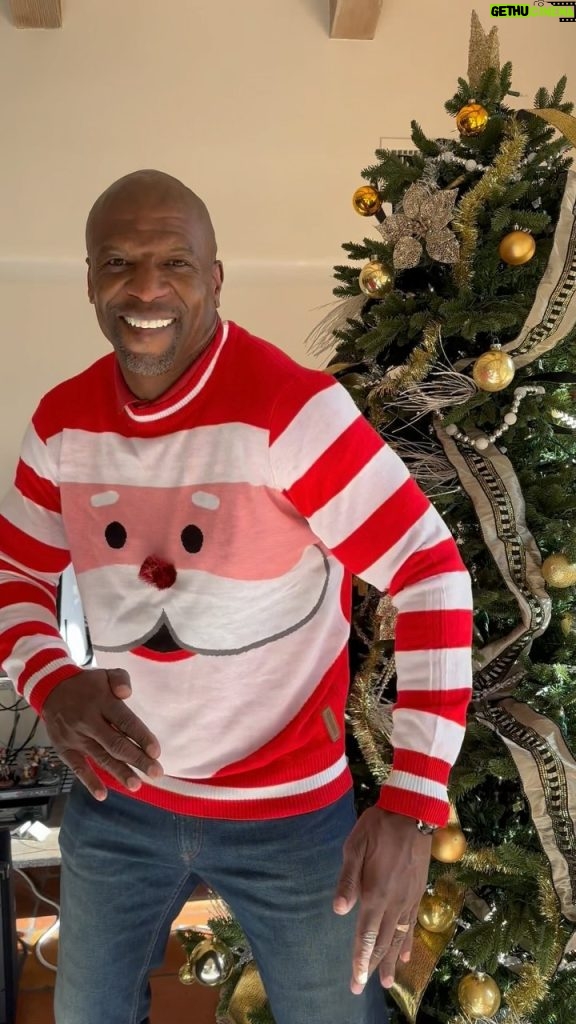 Terry Crews Instagram - Let’s talk about this sweater though!! 🎅 #santa #christmas #uglychristmassweater