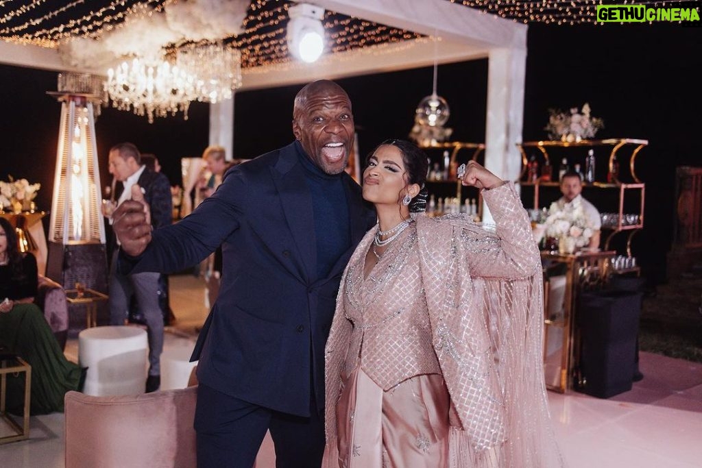 Terry Crews Instagram - Happy Diwali!! 🪔 Thankful to celebrate LOVE & LIGHT with @lilly and her amazing community of friends and family. May the next year be filled with more of this positive energy! #LoveAndLight2023 📷: @alanvphotos