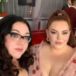 Tess Holliday Instagram – I may not be at the Grammys tonight, but I remember when I attended and broke the Internet 🍓🍓🫶 #strawberrydress #grammys #grammysredcarpet #lirikamatoshi