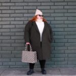 Tess Holliday Instagram - Manifesting colder weather in LA wearing all @hm 🙏 New styles of knitwear/outerwear just dropped in sizes up to 4x too!😮‍💨 #hmxme