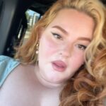 Tess Holliday Instagram - Y’all’s nephew chose to be a moon in his school play bc he knows the moon is my favorite!! 🥹 Also speaking of STARS please make sure to save this post so you don’t miss my new episode of @diverse.a.tea with the one, the only, @dexrated !! ⭐️✨🌝🌙❤️ #momlife #momsofinstagram