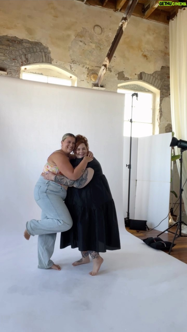 Tess Holliday Instagram - Giving yourself the love you deserve is the most beautiful gift in the world ✨ We have a few more spots left for Saturday 💕 TessHolliday.com✨