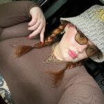 Tess Holliday Instagram - In my underestimate & find out era… so here’s some selfies of my week so far & what I’m about to drop on y’all 😛😒🤎 #selfiesonselfies Your Girlfriend's House