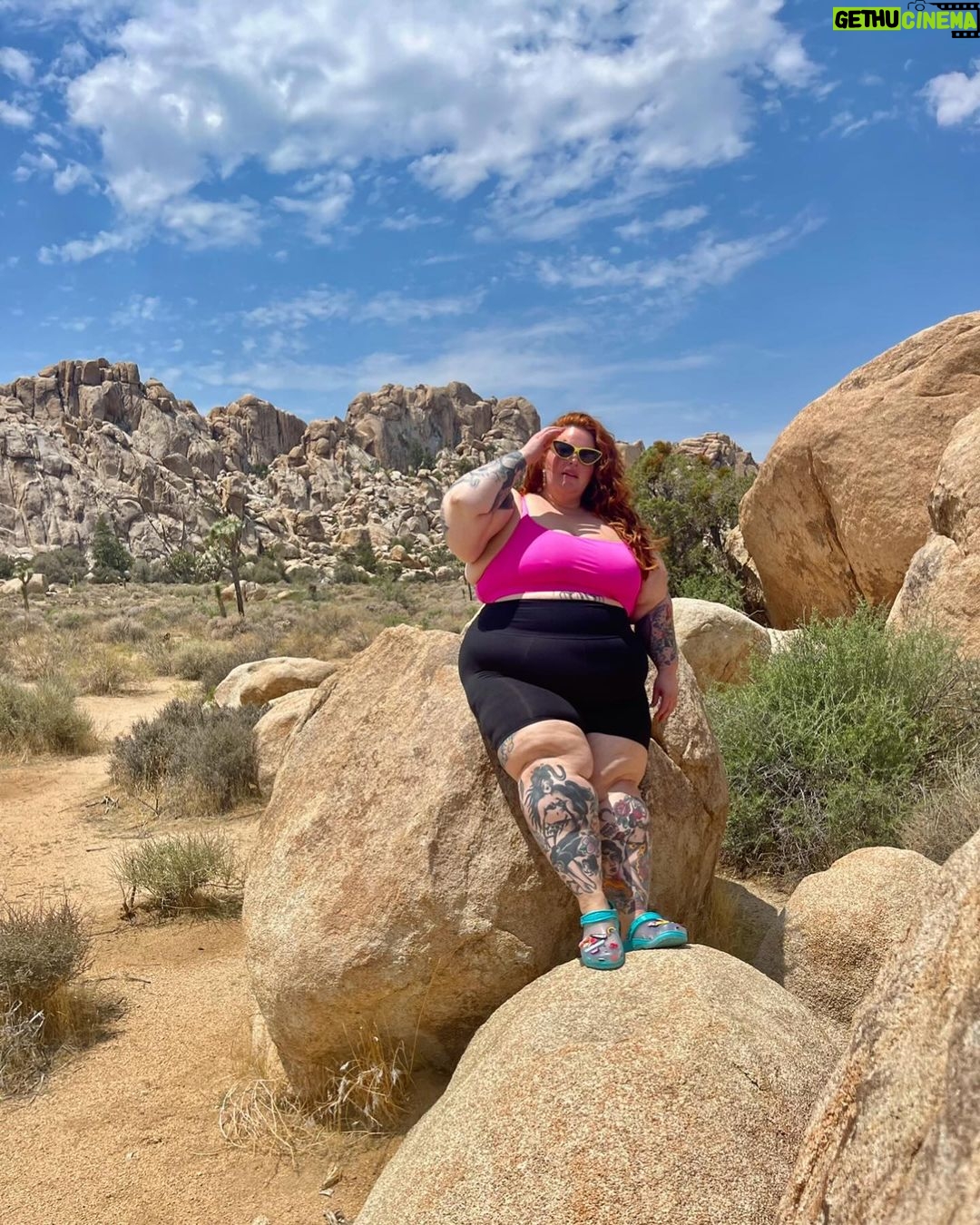 Tess Holliday Instagram - Nature reminds us everyday how beautiful diversity is. #effyourbeautystandards Joshua Tree National Park
