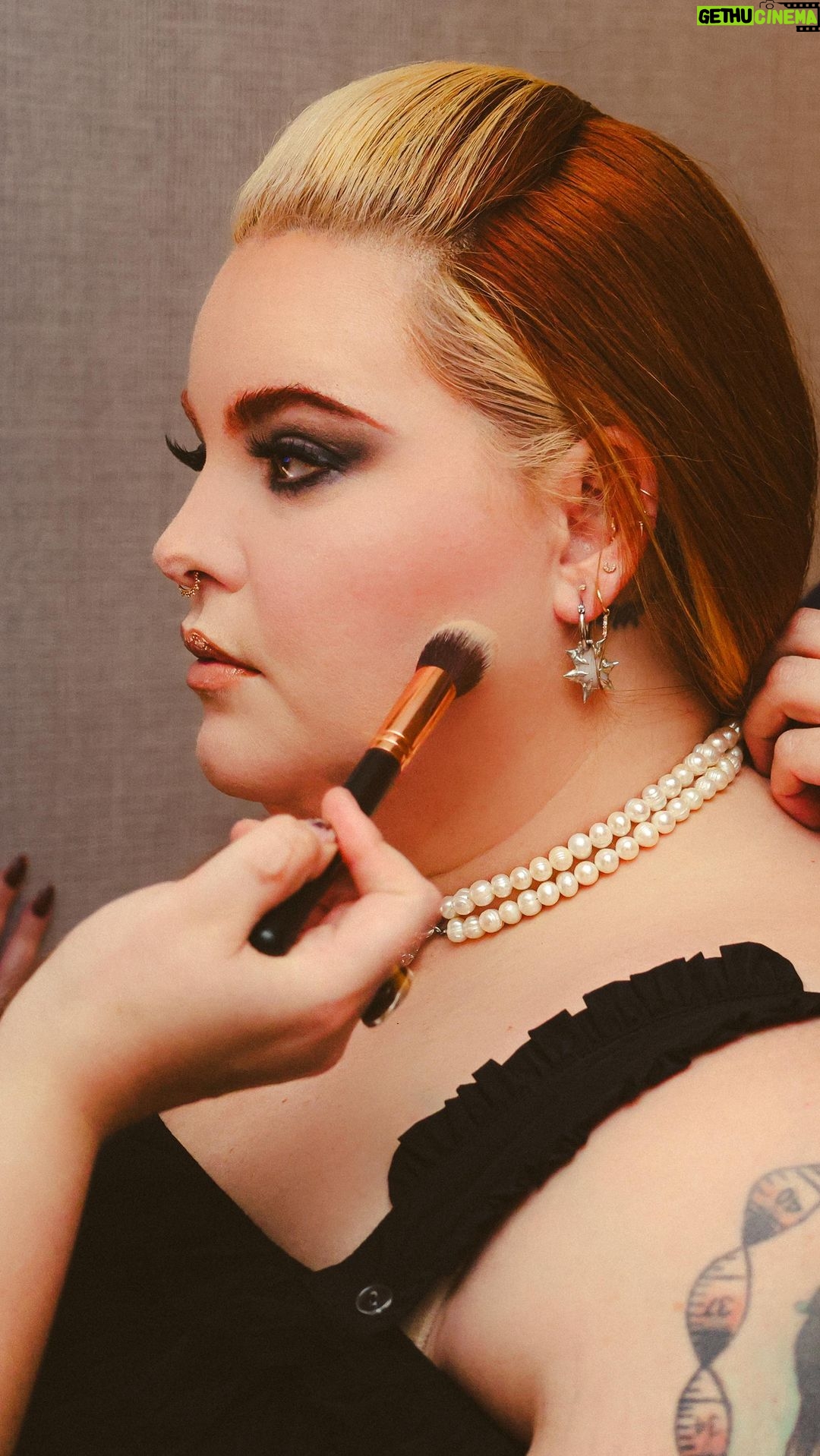 Tess Holliday Instagram - Out of all the work I get to do, the most meaningful to me is when I’m able help others. Thank you to @projectheal for awarding me with the Inspire award & my dear friend @benjaminokeefe for presenting me with it & for your beautiful speech 😭 If sharing my ED story helps others seek treatment, & feel less judged or ashamed, then this has all been worth it. Thank you to anyone who has supported me the last couple years while navigating this chapter of my life as well, I love y’all so much 🫶❤️ Makeup @sarahthehartist Styling @ezaks Hair @deyah_cassadore Cover photo @shelby__griswold Wearing @tamara.malas @mydearestworld @circusny @curvycoutureintimates ❤️🔥 #projectheal #disorderedeatingrecovery #community #youarenotalone #effyourbeautystandards New York, New York