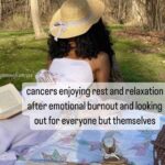 Tess Holliday Instagram - ♋️szn aka my time to shine!!!!🦀🌙🦀🌙🦀🌙🦀🌙🦀🌙🦀💓 #cancerian #cancer♋ #cancerszn #cancermemes #moonchild #cancerzodiac #cancerseason 𝓗𝓮𝓪𝓿𝓮𝓷.