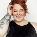 Tess Holliday Instagram - Everybody wasn’t meant to get off at your stop 🖤 It’s been a long road, but I’m finallyyyy DIVORCED & I feel more myself than ever! I know some of y’all are gonna be like “y’all seemed so happy” - the grass always looks greener from afar. For so long I suffered in silence- I convinced myself that my needs, my mental health & my boundaries weren’t important. For over a decade you’ve all heard me say how important it is to take care of YOU, but until a couple years ago I wasn’t able to do the same for myself. I could talk about the friends I shed along the way, the frequent moments I felt like a fraud because I was holding a dark truth & then pretending online like I had the easiest life. So much shame has weighed me down, so many intrusive thoughts told me that I deserved to be unhappy, & if it wasn’t for beautiful friends & family like @razor_heartz @evilpork666 , & Liv … I most certainly would’ve drowned in it all. I can’t say that I’d do it all again just to end up here, because I’m certain that there were far easier & kinder ways to learn the same lessons. But I am grateful that I am in a place now that allows me to take in the gift that is my life. The beauty, the happiness, and the abundance that has & continues to pour in from all of the seeds planted. For anyone who hasn’t or is trying to get to this chapter in their life, where you see yourself clearly or can breathe deeply again. I’m here to show you that the grass is greener - wherever YOU water it. Never shrink yourself, never settle & know you deserve the most beautiful garden in the world. 📸 @bonnienichoalds 💇🏻‍♀️💄@arosehairandmakeup