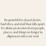 Tess Holliday Instagram - Everybody wasn’t meant to get off at your stop 🖤 It’s been a long road, but I’m finallyyyy DIVORCED & I feel more myself than ever! I know some of y’all are gonna be like “y’all seemed so happy” - the grass always looks greener from afar. For so long I suffered in silence- I convinced myself that my needs, my mental health & my boundaries weren’t important. For over a decade you’ve all heard me say how important it is to take care of YOU, but until a couple years ago I wasn’t able to do the same for myself. I could talk about the friends I shed along the way, the frequent moments I felt like a fraud because I was holding a dark truth & then pretending online like I had the easiest life. So much shame has weighed me down, so many intrusive thoughts told me that I deserved to be unhappy, & if it wasn’t for beautiful friends & family like @razor_heartz @evilpork666 , & Liv … I most certainly would’ve drowned in it all. I can’t say that I’d do it all again just to end up here, because I’m certain that there were far easier & kinder ways to learn the same lessons. But I am grateful that I am in a place now that allows me to take in the gift that is my life. The beauty, the happiness, and the abundance that has & continues to pour in from all of the seeds planted. For anyone who hasn’t or is trying to get to this chapter in their life, where you see yourself clearly or can breathe deeply again. I’m here to show you that the grass is greener - wherever YOU water it. Never shrink yourself, never settle & know you deserve the most beautiful garden in the world. 📸 @bonnienichoalds 💇🏻‍♀️💄@arosehairandmakeup