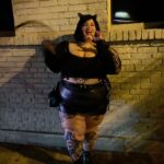 Tess Holliday Instagram - I think I cried everyday(??) in October but squeezed in a few days of fun with the family🖤 Make sure to join me on IG Live Friday for my newest episode of @diverse.a.tea! You don’t wanna miss out, it’s gonna be iconic❣️