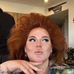 Tess Holliday Instagram - Gagged over this glam!!! Thank you @ninawest for inviting us to @hairsprayontour! My stepmom was the perfect date ➕ my glam team did their magic 🪄 & she got her hair & makeup done for the 1st time🥹 You must go see Hairspray while it’s in town, Nina & the entire cast are phenomenal! I loved seeing everyone dressed up for the theater & the cherry on top was having my dear friend @rickilake with us to celebrate! I’m in awe that so many of my hero’s became my friends & I get to be who I am today because of them! Lastly, lil friendly reminder that Fat/Plus Size representation is just as important as ever & the fat girl can (& does!!!) get her dream man/person/career/life while looking flawless while doing so 💅 💖! thank you to @marianamcgrathmakeup & @antoinemartinez for dreamiest glam on me & @mayelypaez & Antoine for making my stepmom feel even more beautiful! 🫶 #hairspraymusical #hairspray #hairspraythemusical #broadway #60sfashion #60smakeup #60shair Dolby Theatre, Hollywood