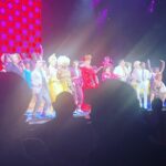 Tess Holliday Instagram - Gagged over this glam!!! Thank you @ninawest for inviting us to @hairsprayontour! My stepmom was the perfect date ➕ my glam team did their magic 🪄 & she got her hair & makeup done for the 1st time🥹 You must go see Hairspray while it’s in town, Nina & the entire cast are phenomenal! I loved seeing everyone dressed up for the theater & the cherry on top was having my dear friend @rickilake with us to celebrate! I’m in awe that so many of my hero’s became my friends & I get to be who I am today because of them! Lastly, lil friendly reminder that Fat/Plus Size representation is just as important as ever & the fat girl can (& does!!!) get her dream man/person/career/life while looking flawless while doing so 💅 💖! thank you to @marianamcgrathmakeup & @antoinemartinez for dreamiest glam on me & @mayelypaez & Antoine for making my stepmom feel even more beautiful! 🫶 #hairspraymusical #hairspray #hairspraythemusical #broadway #60sfashion #60smakeup #60shair Dolby Theatre, Hollywood