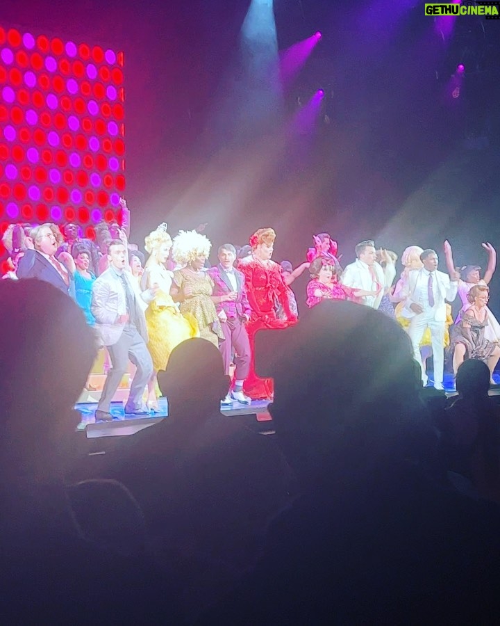 Tess Holliday Instagram - Gagged over this glam!!! Thank you @ninawest for inviting us to @hairsprayontour! My stepmom was the perfect date ➕ my glam team did their magic 🪄 & she got her hair & makeup done for the 1st time🥹 You must go see Hairspray while it’s in town, Nina & the entire cast are phenomenal! I loved seeing everyone dressed up for the theater & the cherry on top was having my dear friend @rickilake with us to celebrate! I’m in awe that so many of my hero’s became my friends & I get to be who I am today because of them! Lastly, lil friendly reminder that Fat/Plus Size representation is just as important as ever & the fat girl can (& does!!!) get her dream man/person/career/life while looking flawless while doing so 💅 💖! thank you to @marianamcgrathmakeup & @antoinemartinez for dreamiest glam on me & @mayelypaez & Antoine for making my stepmom feel even more beautiful! 🫶 #hairspraymusical #hairspray #hairspraythemusical #broadway #60sfashion #60smakeup #60shair Dolby Theatre, Hollywood