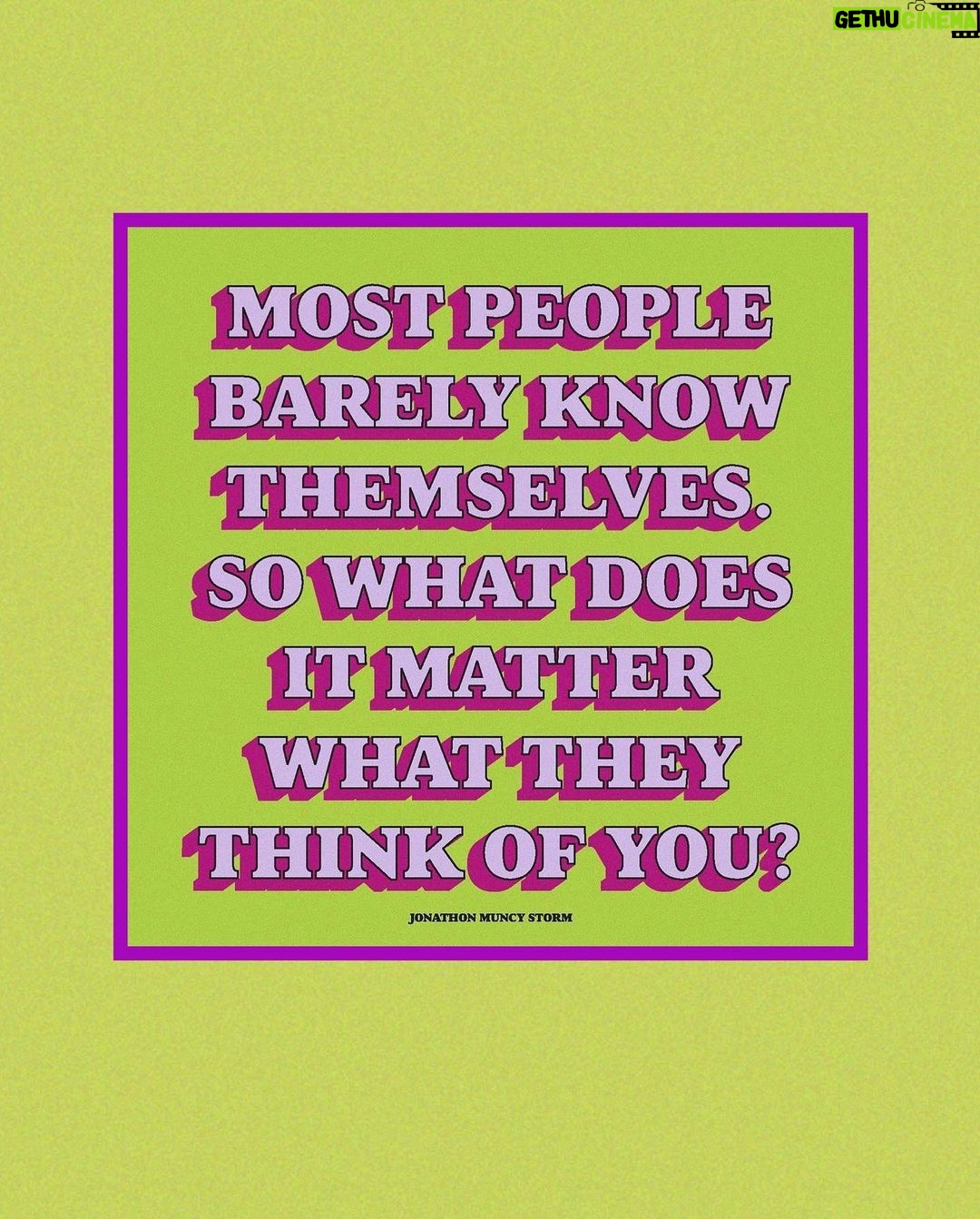 Tess Holliday Instagram - Friday was the first time I’ve been on set modeling for a brand in over two years (it was a great experience) and it got me thinking: When are we “too big” to find the value in ourselves? for others to find the value in us? to model high end or walk runways in a non performative way? to be seen as more than a “before” photo? to be loved? valued? respected??? I never fathomed when I had the word “supermodel” and “ pioneer” attached to me that over a decade later I would still be looking around wondering when the industry was going to stop telling me my body still isn’t for fashion. Everyone wants my opinion on how the fashion industry is evolving and why are we still aren’t seeing major change, while simultaneously continuing to use the same body types and erasing the word plus size for “curvy” so there isn’t any confusion. Fat is still “bad” and we are punished for it constantly. I’m hopeful things will shift, I just wish our culture wasn’t so afraid of seeing plus size and fat bodies existing, happy, thriving and unbothered. I wish brands didn’t think using bodies like mine once in a while was “inclusive” or revolutionary. In the mean time, here’s to all of us that are told we too much, too fat, too loud, too disabled, too queer, too Black, too tattooed, too old, too opinionated, too radical, too soft, too ____________- I’m glad you’re here & ily💐 #effyourbeautystandards