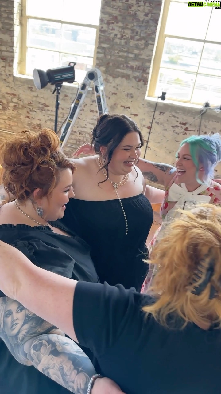 Tess Holliday Instagram - It’s taken me a week to fully process how beautiful my FIRST Modeling+Self Love Photoshoot weekend was! I’ve been wanting do these for so long, & the universe brought everything together so beautifully! Being on set hasn’t always been the best experience as a plus size person, & I love being able to provide a safe, fun & supportive space for y’all to express yourselves while I stand in the room like a Proud Mom lol 🥹 Modeling has given me so many gifts, & one of them is my love for mentoring & connecting with with y’all! Last weekend was full of love, laughter, community & let’s be honest bc it’s me: tears 🤣 lolll Make sure you go to✨TessHolliday.com✨ (or link in bio!) to register so you will be notified when we do our next workshop! Love y’all! Los Angeles, California