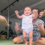 Thaila Ayala Instagram - Bom diaaaa, segura essa menina andante de 10 meses 🤌🏽
