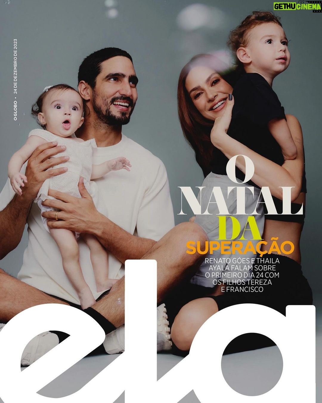 Thaila Ayala Instagram - Então é Natal! Thaila Ayala (@thailaayala) e Renato Góes (@renatogoess) celebram o primeiro dia 24 com os filhos Francisco, de 2 anos, e Tereza, de 8 meses, e estão na nossa capa deste domingo. Em entrevista sensível, feita pela jornalista Inês Garconi (@inesgarconi) o casal relembra os momentos difíceis quando Tereza, que nasceu com uma cardiopatia congênita, precisou ser operada, e fala sobre as lembranças desta época do ano. “Enquanto meus pais estavam juntos, meus natais eram trágicos. Nunca tive árvore de Natal, até que o Renato fez a gente comprar”, diz Thaila. Boa leitura! Fotos: @micelipedro Styling: @rogerio_s Beleza: @GabrielGomezls Produção de moda: @CarolMihich Assistente de foto: @GuidoDowsley_ Assistente de beleza: @itsAmberbae Produção executiva: @KGrativol e @JuSchiffler Tratamento de imagem: @nandacarnevali Edição de arte: @mayu_estudio29 e @dushka_tanaka Agradecimentos: @EmpórioJardimrio
