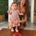 Thaila Ayala Instagram - 10 meses de Tereza!!! 10 meses do amor mais LOUCO, transformador, apaixonante que existe!