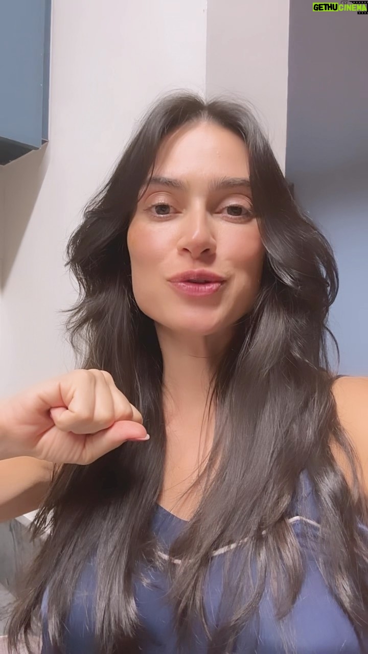 Thaila Ayala Instagram - E é TÃO gratificante ver ele comendo tudinho depois, enche o coração aqui! E você tá fazendo o que nesse feriadão 10 da noite?
