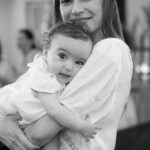 Thaila Ayala Instagram - Que alegria poder te batizar minha filha, você que é presente de Deus, Milagre de Cristo, Propósito do Espírito Santo! Que eu tenha sabedoria para estar sempre do teu lado lhe guiando para o caminho do Pai, que eu possa ser seu exemplo na Fé!
