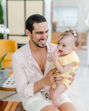 Thaila Ayala Instagram - Meu Mundo e a menina que descobriu a língua!