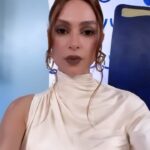 Thaila Ayala Instagram - Vocês não sabem o prazer que é estar de volta!!! @mileumatretas terceira temporada