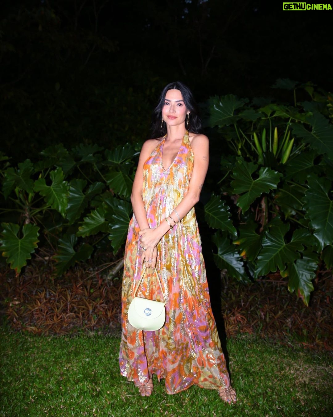 Thaila Ayala Instagram - Celebrando o que há de mais importante p celebrar, o AMOR!