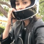 Thaila Ayala Instagram - Saudade de levar minha moto p passear em Venice Beach! 🤯🥰🥹 Ps: lembra dessa cena @renatogoess