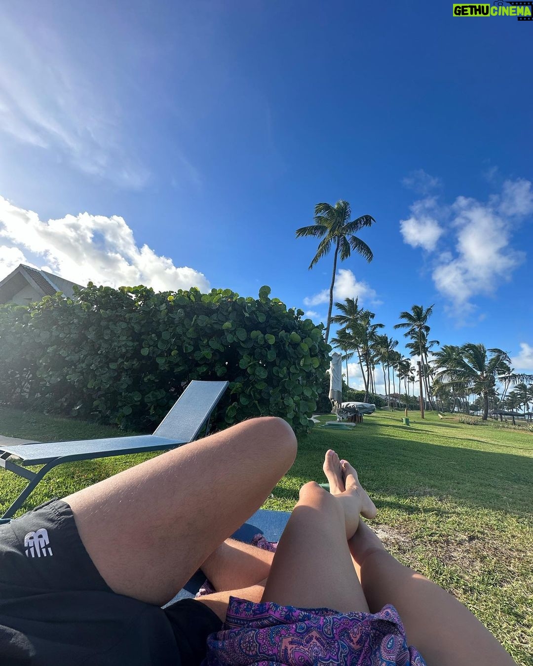 Thaila Ayala Instagram - Não tenho nem palavras p dizer o quanto esses dias foram PERFEITOS!!! Que lugar incrível!!! Obrigada @aluguel_premium