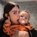 Thaila Ayala Instagram - A volta pra casa e p esse ser que tem minha alma! Como foi difícil ficar longe dele! Obrigada cunhas @marcelagoes_ por toda recepção e e por cuidar junto de @kellycri47 do meu bebê gigante!