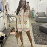 Thaila Ayala Instagram - Depois de 3 anos vivendo basicamente de pijama a volta ao trabalho me leva de volta ao meu closet, algumas peças mofadas, uns sapatos descolando (de tanto tempo guardado sem uso) mas aos poucos vai saindo. De 1 a 6 qual seu favorito?