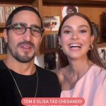 Thaila Ayala Instagram - Que alegria poder dizer que dia 4 de Março estaremos juntinhos na telinha da Globo com a sua próxima novela da 7 #FamíliaÉTudo E que Presente estar no mesmo elenco que meu marido @renatogoess Obrigada @danielortizautor e @fredmayrink 👗 styling by me 💄 beleza by @makedoteo