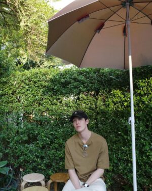Thanapob Leeratanakachorn Instagram - 🧢🌤️🌳☕️