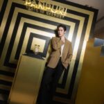 Thanapob Leeratanakachorn Instagram - PAÑPURI ชวนเติมสีสันให้กับเทศกาลแห่งความสุขไปกับ PAÑPURI Holiday 2024: Harmony Wonderland Pop-Up ณ Central World โซน Beacon ชั้น 1 วันนี้ - 30 พฤศจิกายนนี้ พบกิจกรรมมากมายและคอลเล็กชันของขวัญลิมิเต็ด อิดิชัน มาพร้อมไฮไลท์ Shape of Harmony Interactive Room สัมผัสสีสันและลวดลาย Geometry และดื่มด่ำชาไทยสุดพรีเมียมที่รังสรรค์โดย KARUN #PANPURI #PANPURIHolidays #ShapeofHarmony
