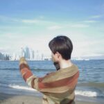 Thanapob Leeratanakachorn Instagram - 🌊🌤️ไปเดินเตะคลื่นทะเลด้วยกัน