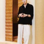 Thanapob Leeratanakachorn Instagram - 🖤🐆🥂 รู้สึกเป็นเกียรติมากครับที่ได้ร่วมงานฉลอง @cartier เปิดบูติก สาขา ดิ เอ็มโพเรียม สาขาที่ใหญ่ที่สุดในไทย ในฐานะ Friend of Maison ชายคนแรกของประเทศไทย บอกเลยว่าบูติกมีความน่าสนใจที่ดีไซน์ผสมผสานตัวตนของเมซง และวัฒนธรรมไทย ภายใต้แนวคิด ‘The Urban Oasis’ เหมือนกับยกป่าที่อุดมสมบูรณ์มาไว้กลางกรุง อย่าลืมแวะมาเยี่ยมชมกันนะครับ😘 #CartierThailand #CartierXThanapob