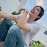 Thanat Lowkhunsombat Instagram - ยองยอง 🌞