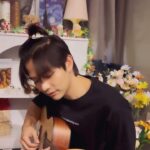 Thanat Lowkhunsombat Instagram – Coco – Remember Me 🎶 ดูเรื่องนี้กี่ครั้งก็ร้องไห้เป็น 🐶 #leeandhisguitars