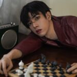 Thanatsaran Samthonglai Instagram - Play with me ? 🖤♟️