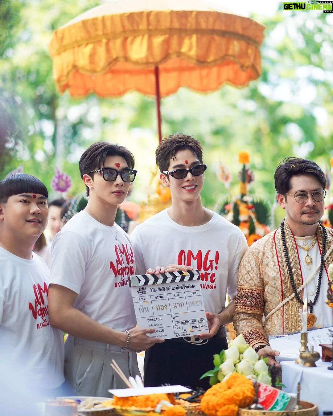 Thanatsaran Samthonglai Instagram - ผีส่วนใหญ่อ่ะน่ากลัว แต่ผีบางตัวก็น่ากิน 🧛🏻✨ #บวงสรวงOMGVAMPIRE