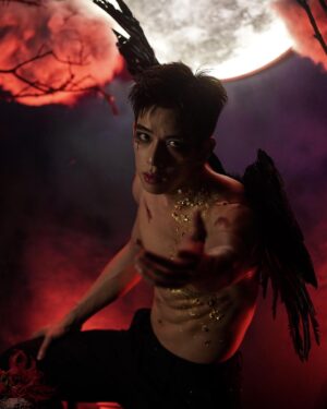 Thanatsaran Samthonglai Instagram - I’m too cute to spook !! 😈

#halloween2023 #halloween