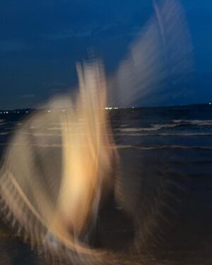 Thanatsaran Samthonglai Instagram - 🌙🌊