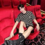 Thanatsaran Samthonglai Instagram - The trendy kick of this season! 🌻💚#MLBChunkySandal #MLBThailand #MLBcrewth #mlbsandal