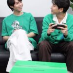 Thanawat Ratanakitpaisan Instagram - เกือบลืมส่งของให้แม่ส้มเลยยย ขอบคุณที่โลกนี้มี GrabExpress 2 Hours 🤟🏻💚 ไม่ว่าจะส่งของไปที่ไหนก็ถึงไว 📦 ยิ่งส่งไกลยิ่งถูกลง ค่าส่งถูกลงสูงสุด 60 บาท** 😘 ผู้ใช้ใหม่ใส่โค้ด 2HR รับส่วนลดสูงสุด 50 บาท* สําหรับทุกผู้ใช้ใส่โค้ด 2HOURS รับส่วนลดสูงสุด 100 บาท* GrabExpress ส่งให้ทันใจภายใน 2 ชั่วโมง ส่งเลย! *เงื่อนไขเป็นไปตามที่บริษัทฯ กำหนด **เมื่อส่งของระยะ 10 กม. ขึ้นไป สำหรับการใช้บริการ GrabExpress ที่เรียกเฉพาะในกรุงเทพฯ เท่านั้น #GrabExpress2hrs #2hrsยิ่งส่งไกลยิ่งถูกลง #GrabExpressTH #ทีมGrab #GrabTH
