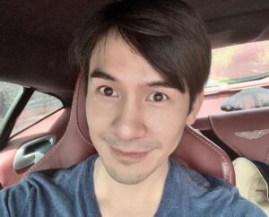 Thanawat Wattanaputi Instagram - เฮ้ย!! อะไรเวย! 🙂