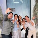 Thanawat Wattanaputi Instagram - นี่งานเเต่งหรืองานเลี้ยงรุ่น🥳😂😅 ยินดีเเละดีใจกับเพื่อนทั้ง2ด้วยนะคราบบบ จุบๆ @noonrami @louisscott