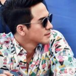 Thanawat Wattanaputi Instagram - 😎 👔 🕶 ✒️ ❤️ .....