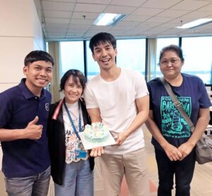 Thanawat Wattanaputi Instagram - Happyyyy Birthday พี่แหม่มครับ @unya_s  พี่ที่น่ารักของผม😚