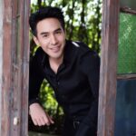 Thanawat Wattanaputi Instagram - คืนนี้เจอกันนะ จะกี่ภพชาติก็ขาดเธอไม่ได้