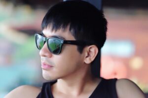 Thanawat Wattanaputi Instagram - 😎 ช่างภาพโดย....อ้ายคิง @kingkonbai (ถ่ายไม่สวยเลย)🤭